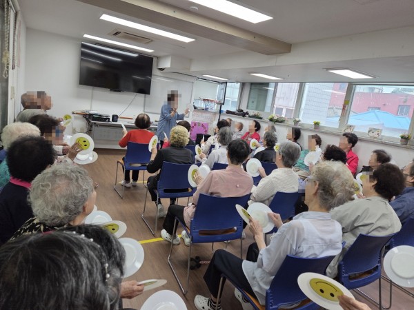 f969a2fa6942c8d26ce55a2d45eec086_1759129