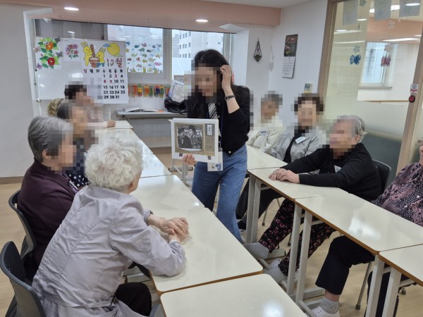 2e2ea2fc8190a4e5c726d8483104a55e_1760500