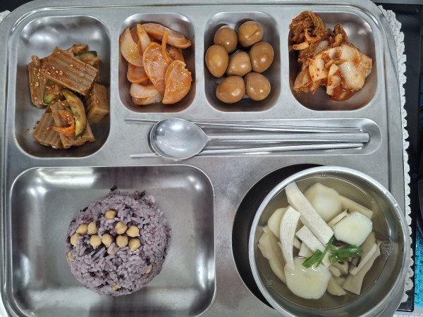 1c5f252b0d09559b91e1d972cb426e43_1763600