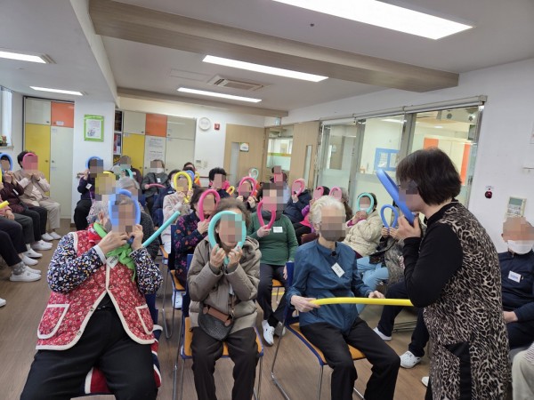 6432361150f5400c237f521a7a2c4f55_1763024