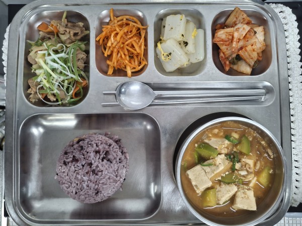 b6ef853d163c617c1c9a7ccdd91f9ad8_1764138