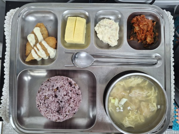 fe4b54011fe34f063213ee9dc9e367f9_1766468