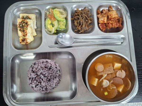 59441686aaa2b40e490f41ae72f5cff5_1771825